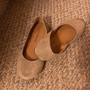 Lucky Brand Neutral Snakeskin Print Flats